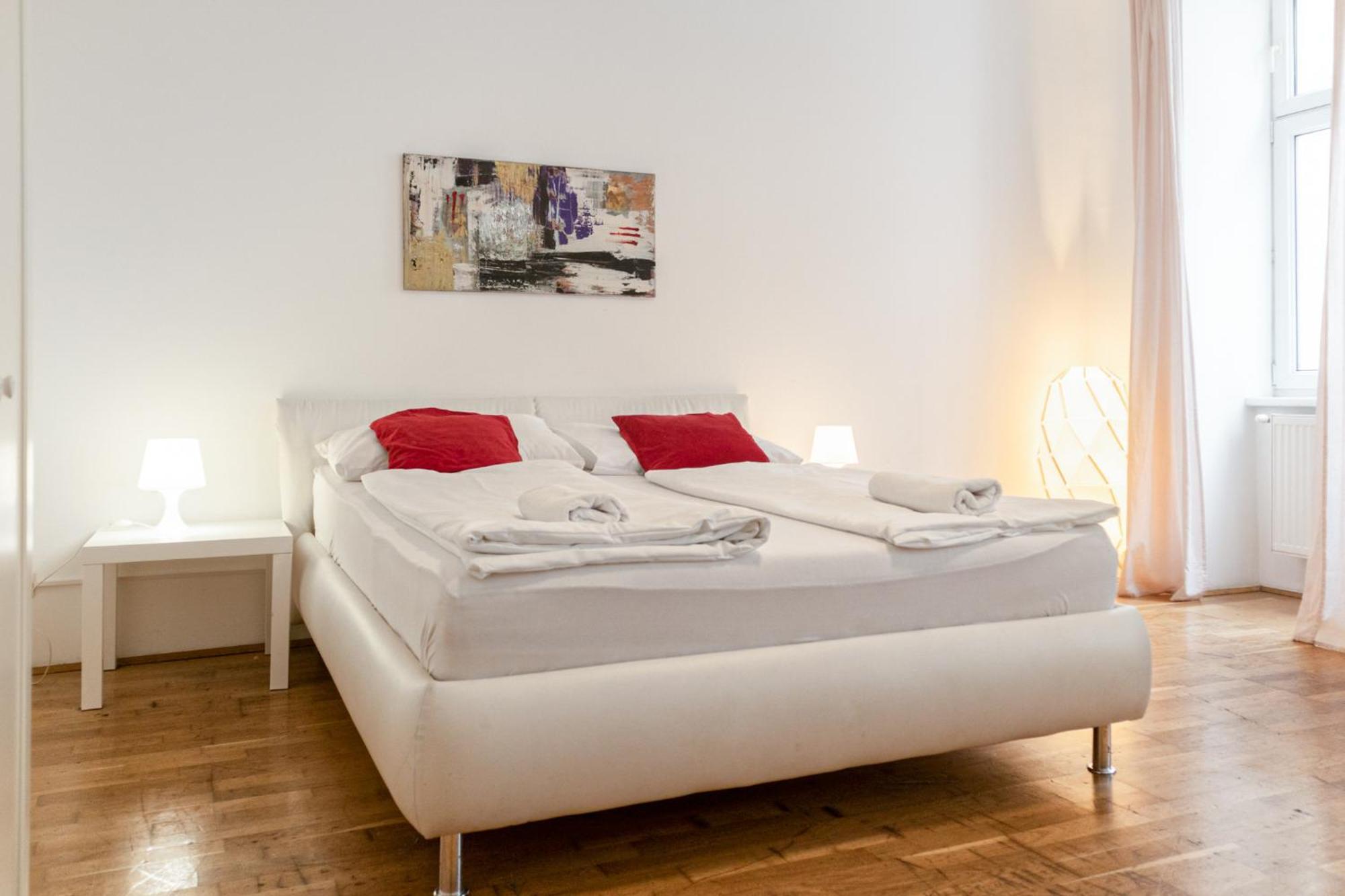 Spacious 3br Next To Belvedere Perfect For Long Apartment Wien